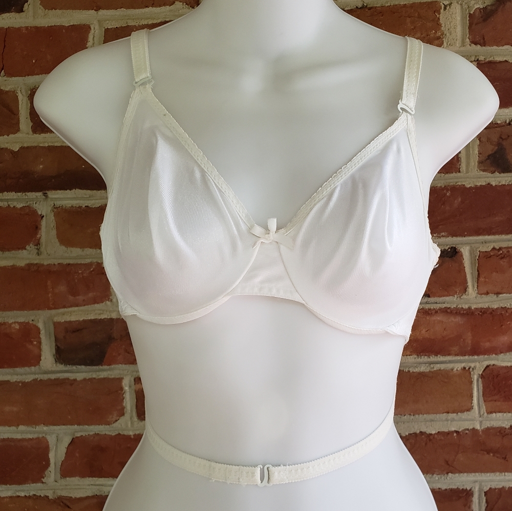 Victoria Secret Vintage White Halter Bra 36 B C